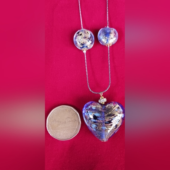 Vintage glass heart necklace - Picture 3 of 6